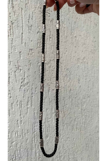 Milan lace with silver details 2
