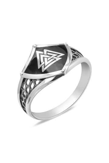 Серебряное кольцо S-353-Em18-R